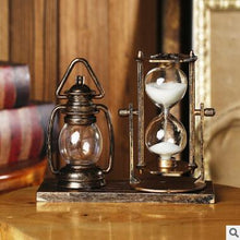 Load image into Gallery viewer, Hourglass light retro lamp