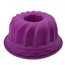 Load image into Gallery viewer, Large silicone cake mold